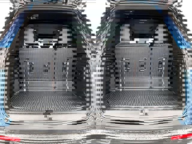 New 2026 Chevrolet Traverse LT w/ Sun and Wheel Package image 15