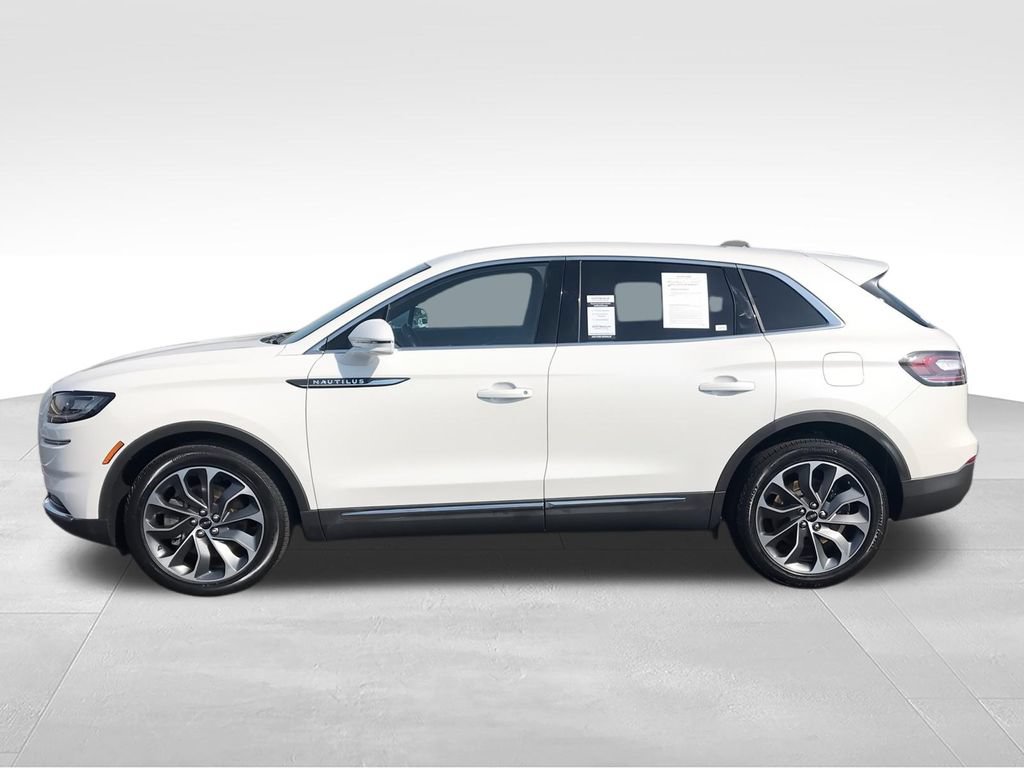 Used 2023 Lincoln Nautilus Reserve AWD/4WD image 5