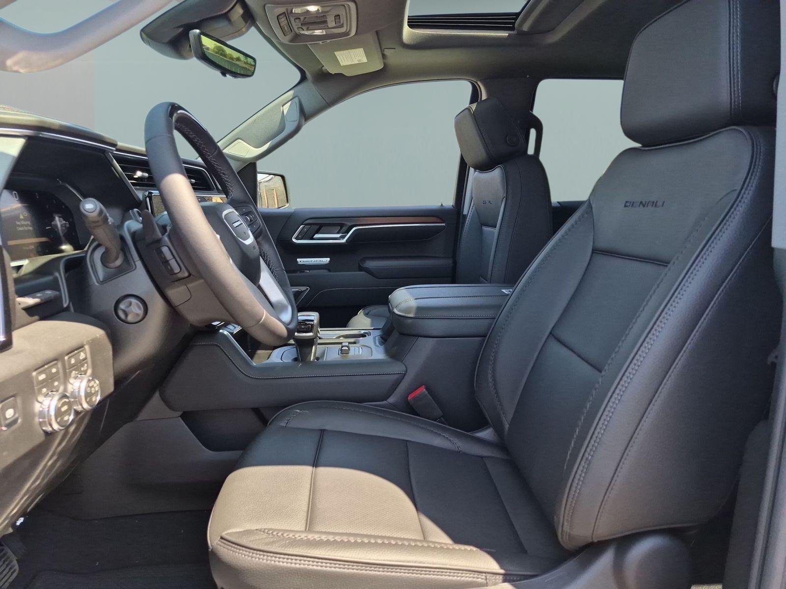 New 2026 GMC Sierra 1500 Denali AWD/4WD image 17