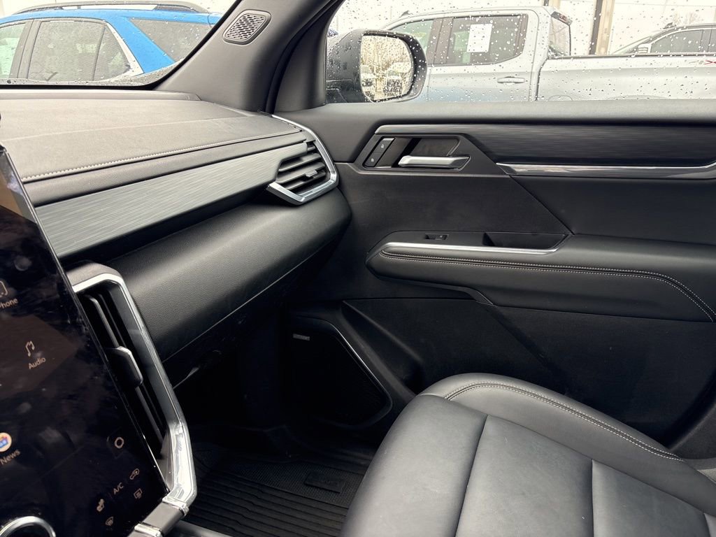 Certified 2024 GMC Acadia Elevation w/ Luxury Package image 41