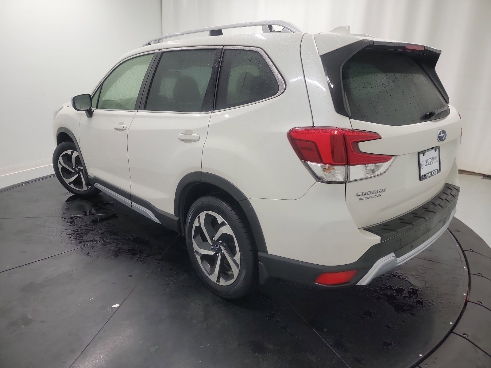 Used 2022 Subaru Forester Touring w/ Popular Package #3 image 6