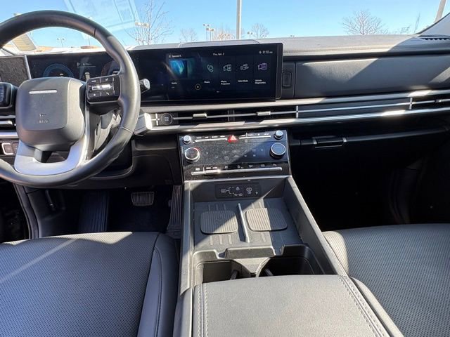 Used 2025 Hyundai Santa Fe SEL image 18