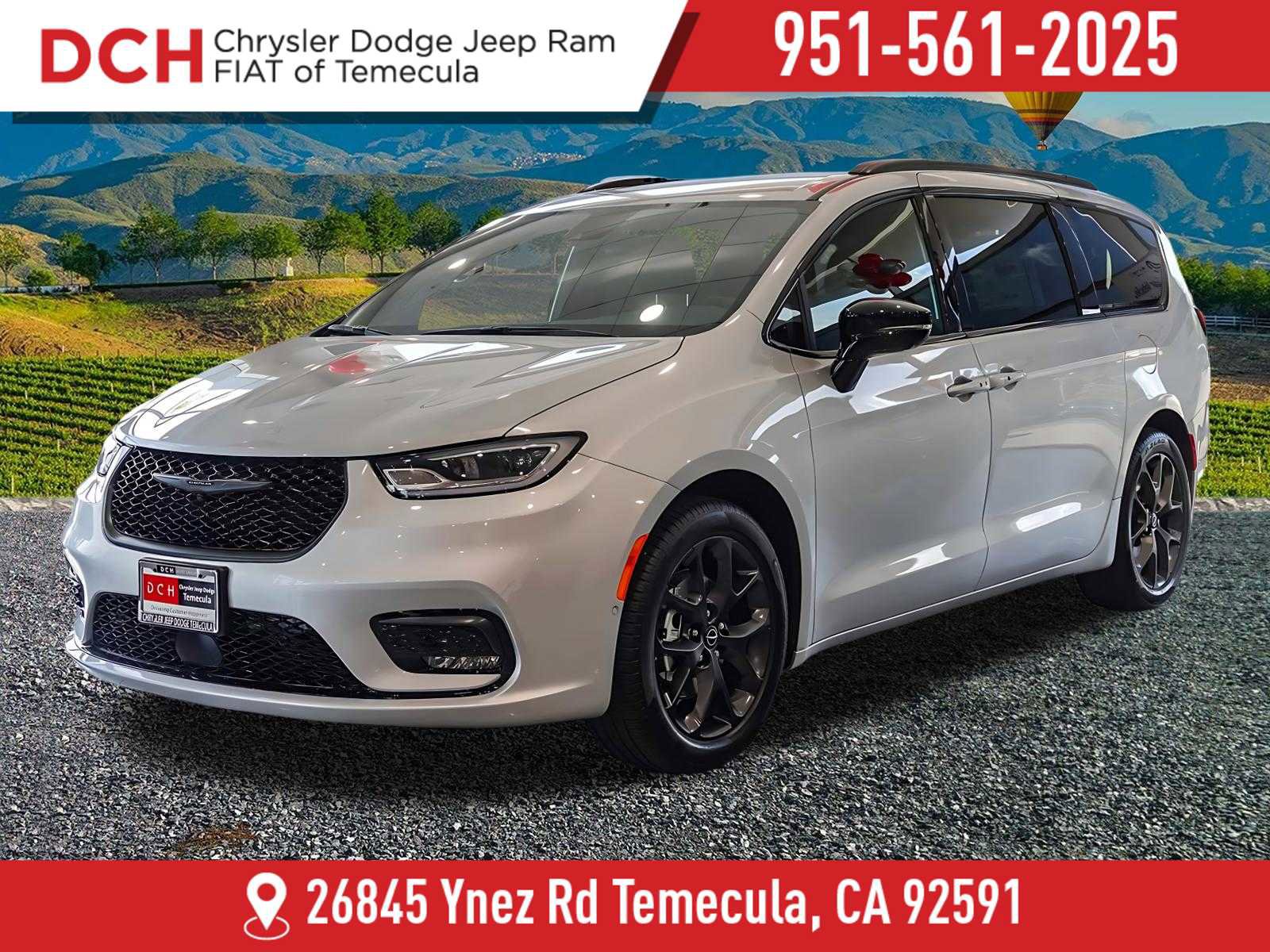 New 2026 Chrysler Pacifica Select image 1