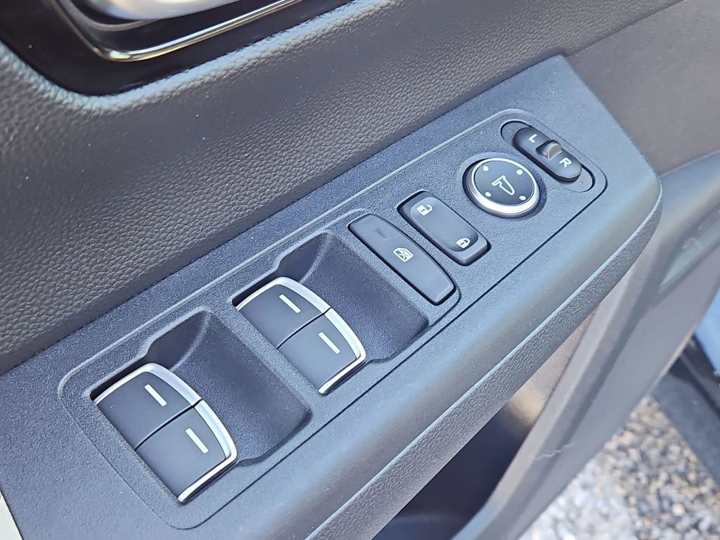 Certified 2025 Honda CR-V EX-L image 28