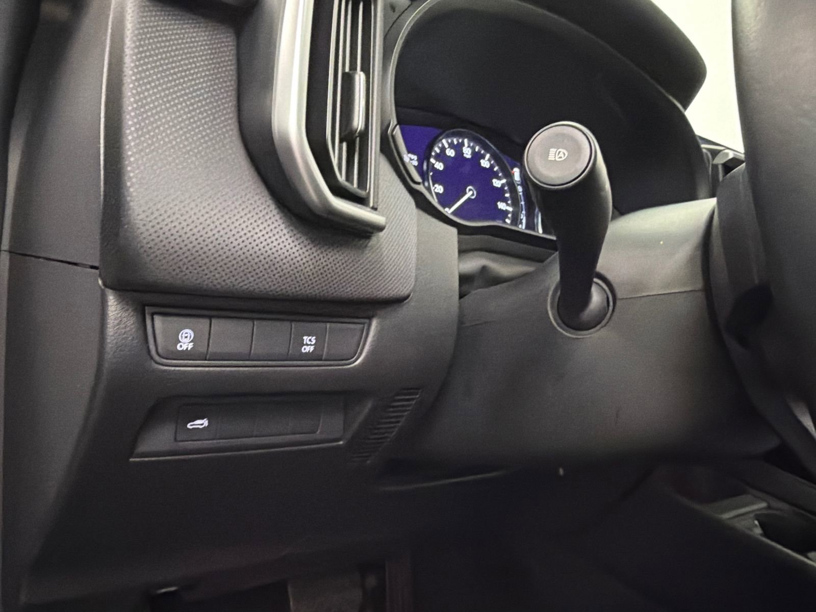 Used 2025 MAZDA CX-50 AWD 2.5 S w/ Preferred Package image 32