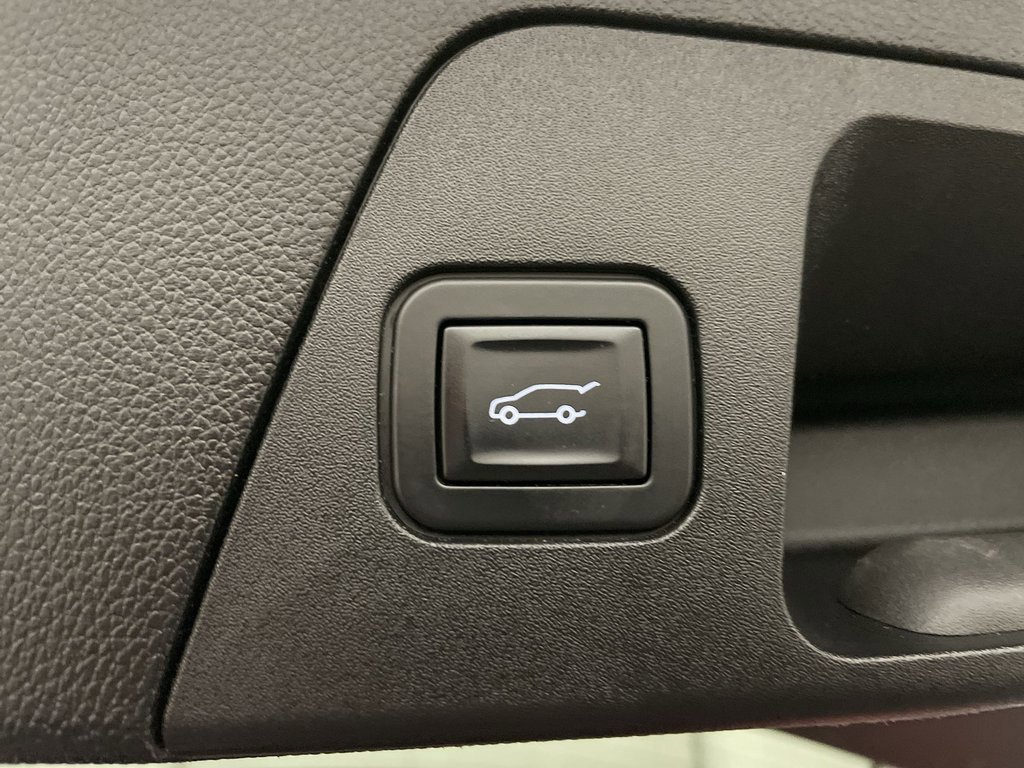 Used 2020 Buick Envision Essence image 30
