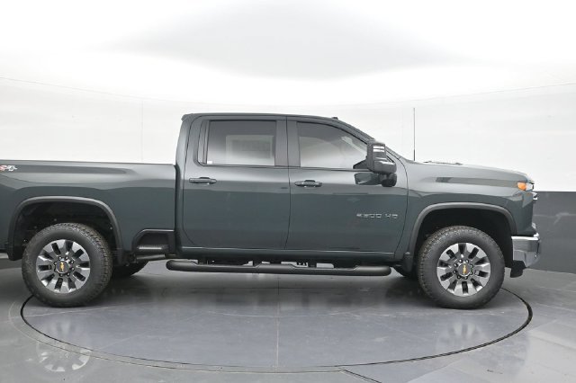New 2026 Chevrolet Silverado 2500 LT w/ All Star Edition AWD/4WD image 12