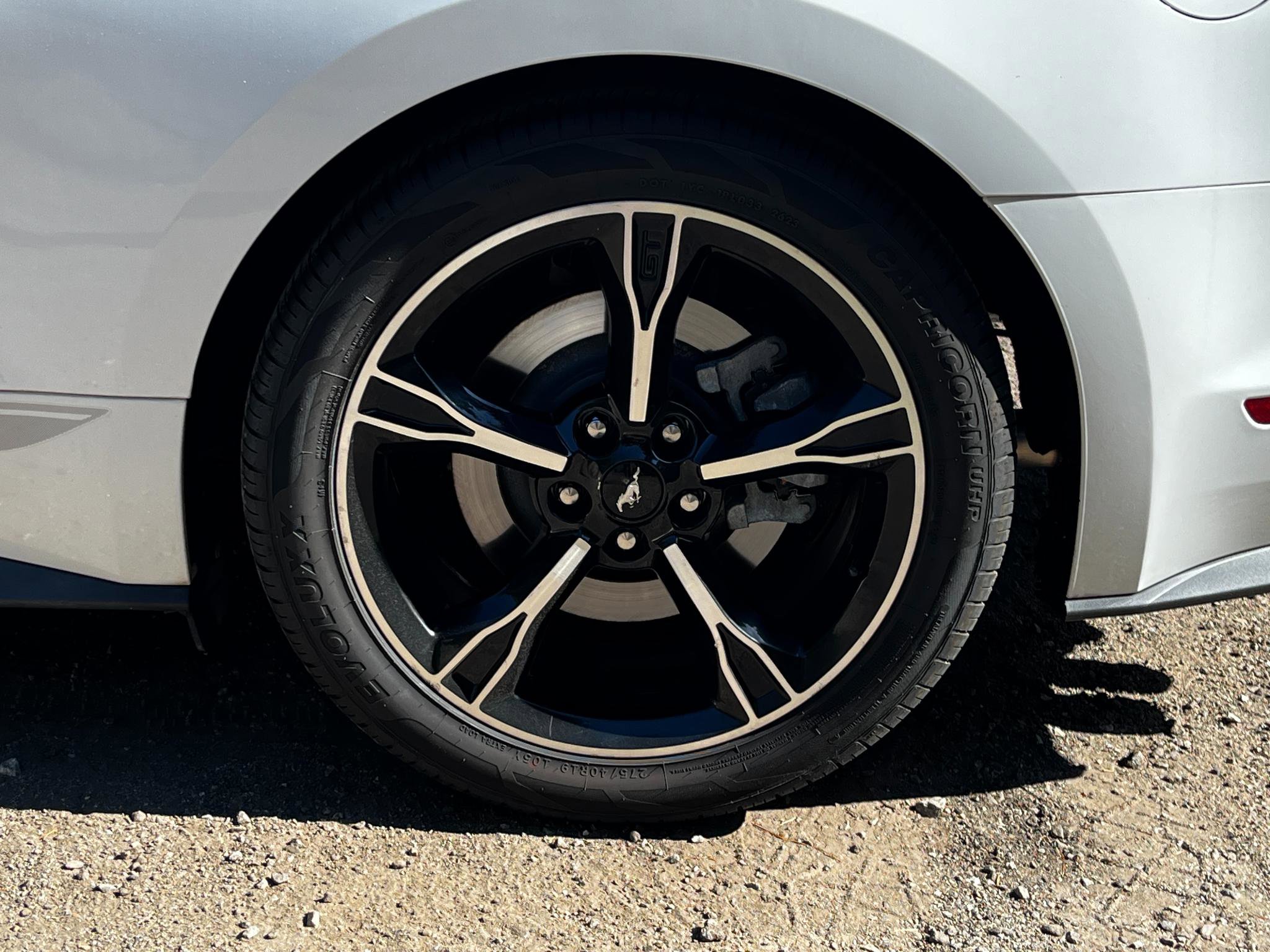 Used 2017 Ford Mustang GT Premium RWD image 13