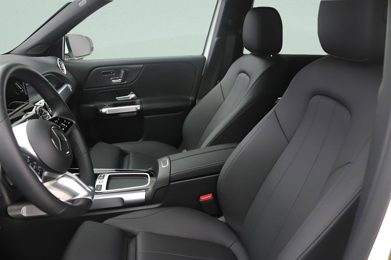 Certified 2026 Mercedes-Benz GLB 250 image 29