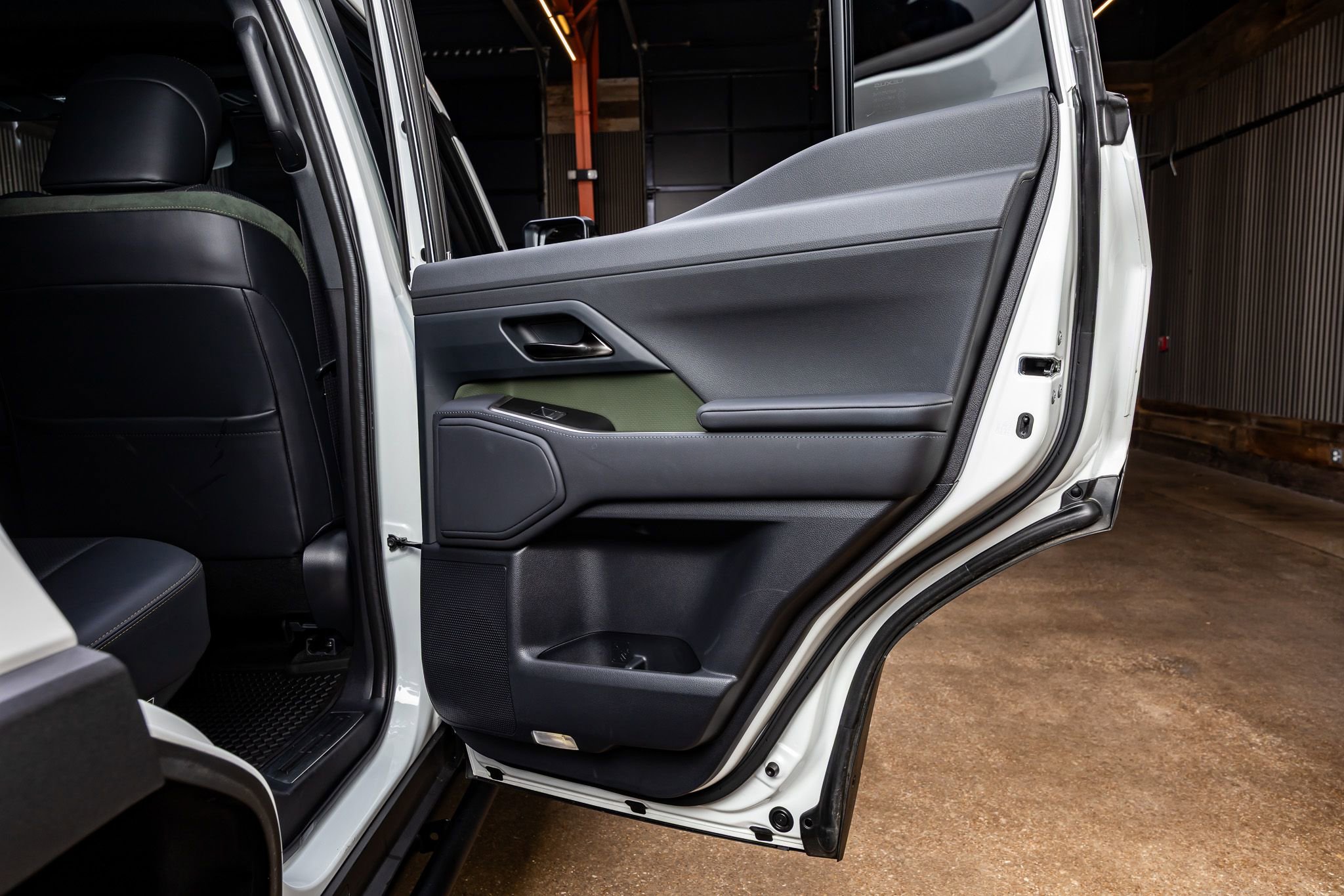 Used 2025 Lexus GX 550 image 39