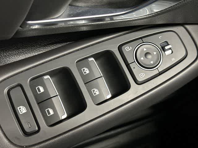 Used 2023 Hyundai Sonata SEL w/ Preferred Accessory Package FWD image 20