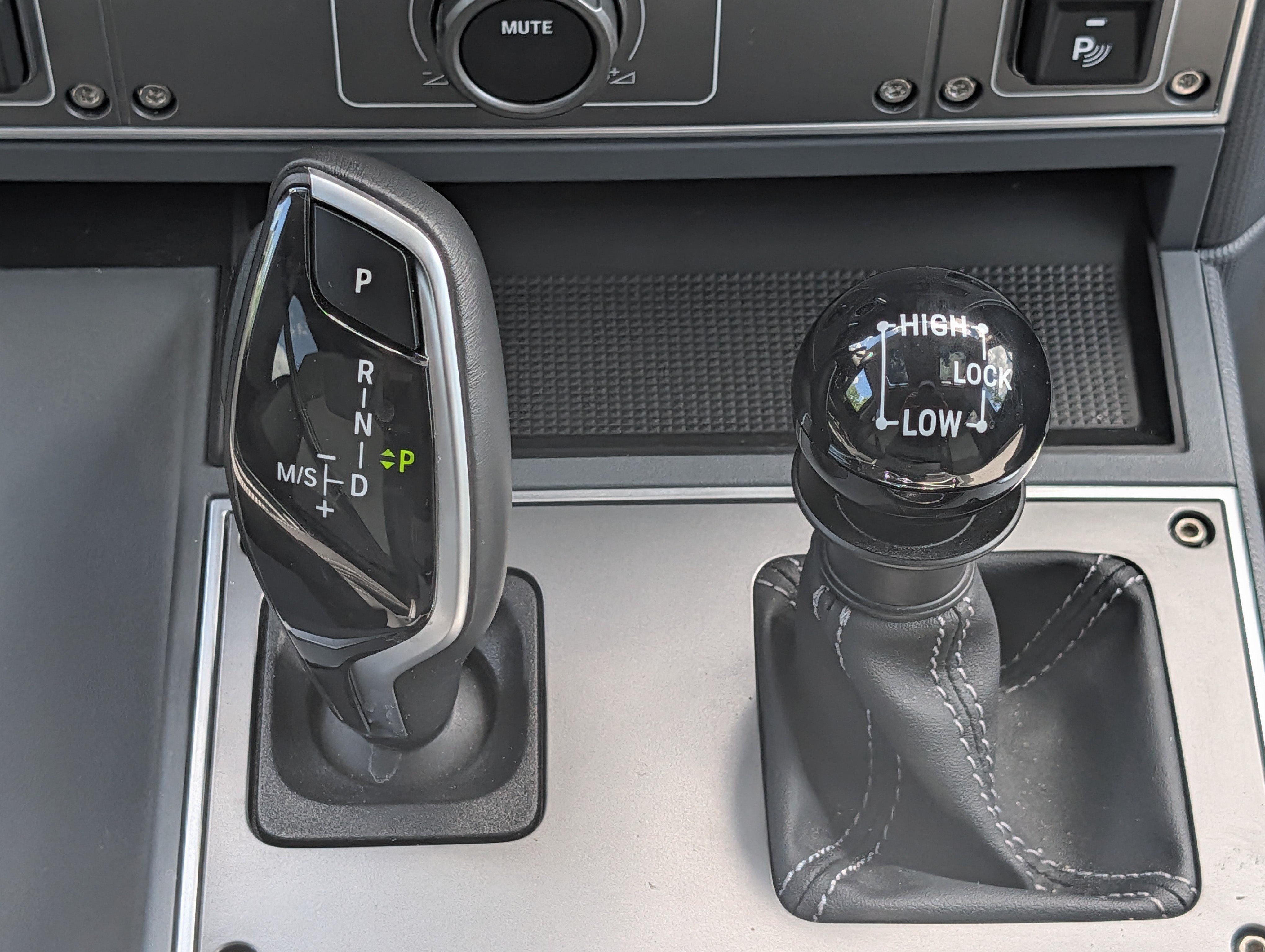 Used 2025 INEOS Grenadier AWD/4WD image 25