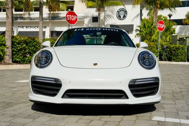 Used 2017 Porsche 911 4 Coupe AWD/4WD image 8