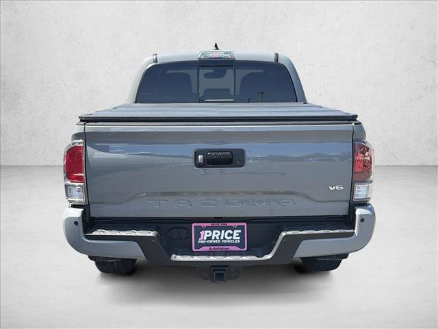Used 2020 Toyota Tacoma TRD Sport w/ TRD Premium Sport Package AWD/4WD image 6