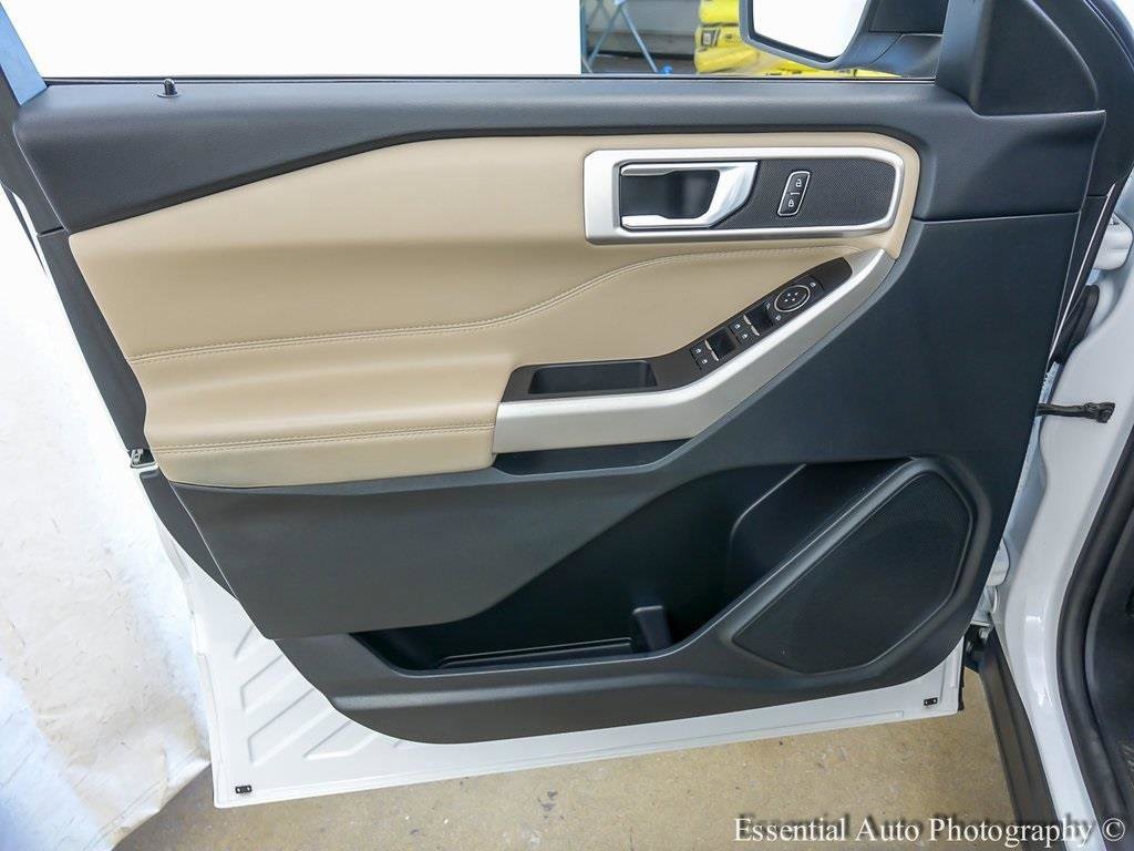 Certified 2022 Ford Explorer XLT image 20