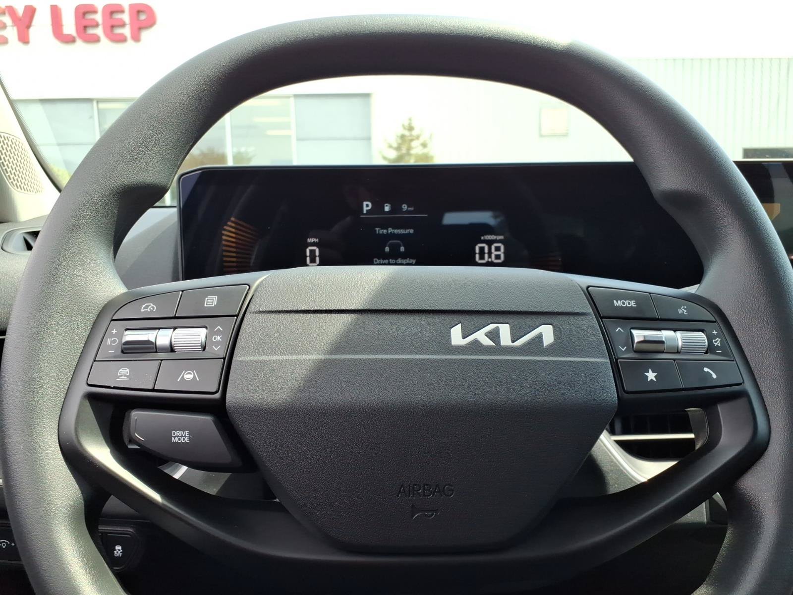 New 2026 Kia K4 FWD image 19