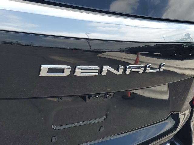 Used 2026 GMC Yukon XL Denali w/ Denali Reserve Package AWD/4WD image 30