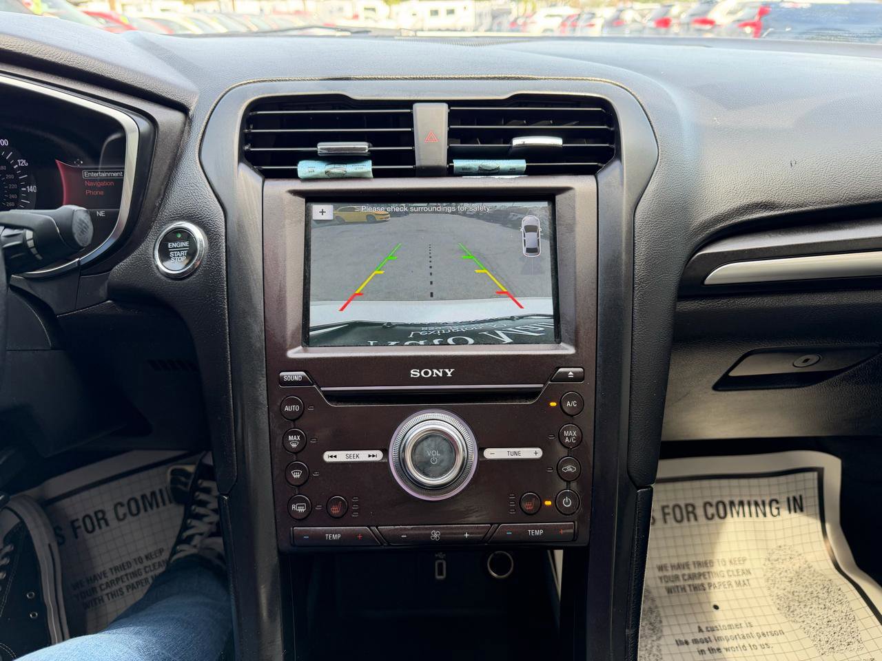 Used 2018 Ford Fusion Titanium FWD image 15
