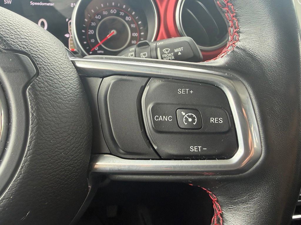 Used 2022 Jeep Wrangler Unlimited Rubicon w/ Cold Weather Group AWD/4WD image 26