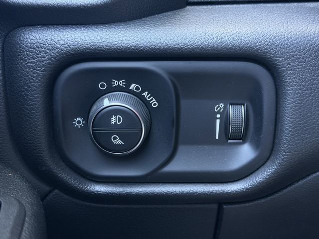 Used 2025 RAM 2500 Tradesman AWD/4WD image 22