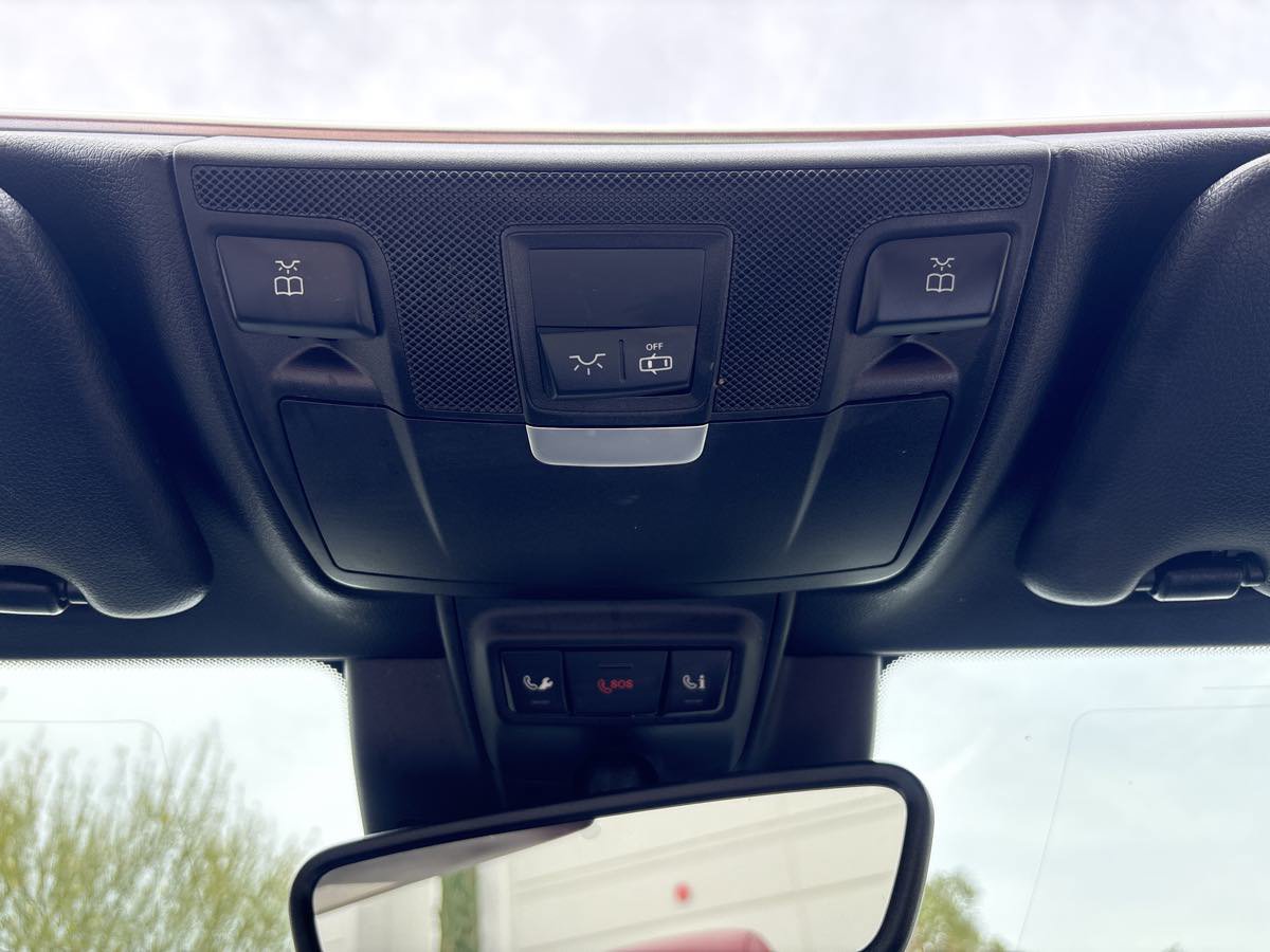 Used 2018 Mercedes-Benz C 300 Cabriolet image 26