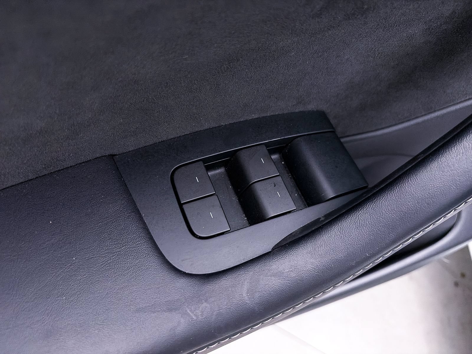 Used 2023 Tesla Model 3 Standard Range RWD image 16