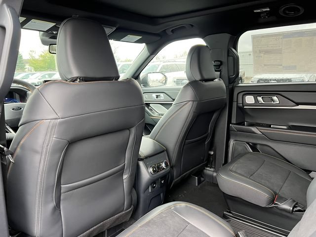 New 2026 Ford Explorer Tremor w/ Tremor Ultimate Package AWD/4WD image 38