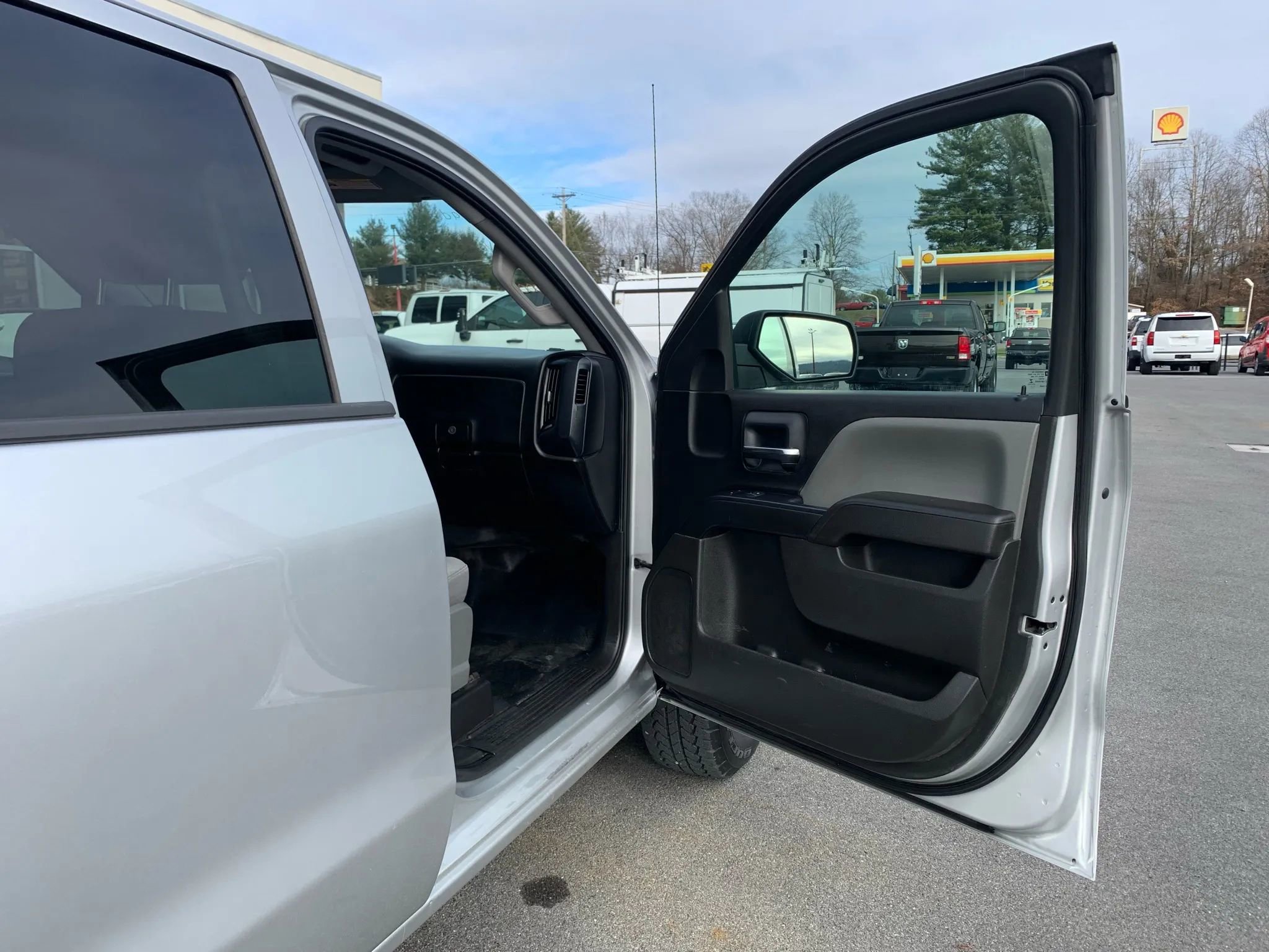 Used 2017 Chevrolet Silverado 1500 W/T image 15
