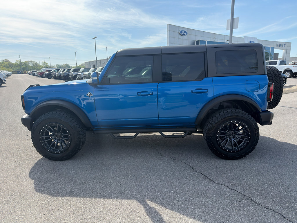 Certified 2022 Ford Bronco Outer Banks w/ Sasquatch Package AWD/4WD image 8