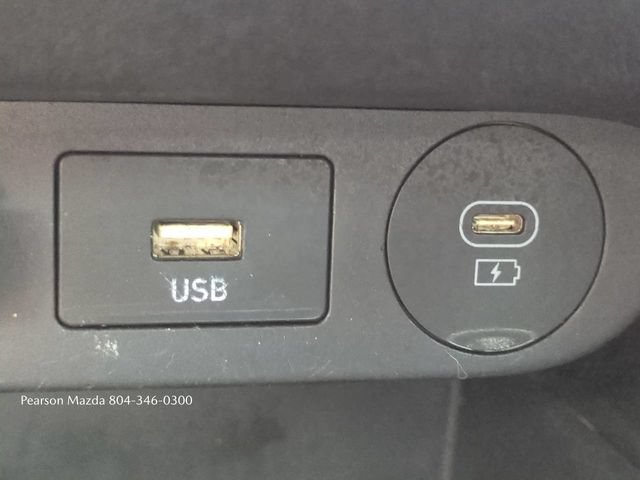 Used 2024 Hyundai Elantra SEL FWD image 22