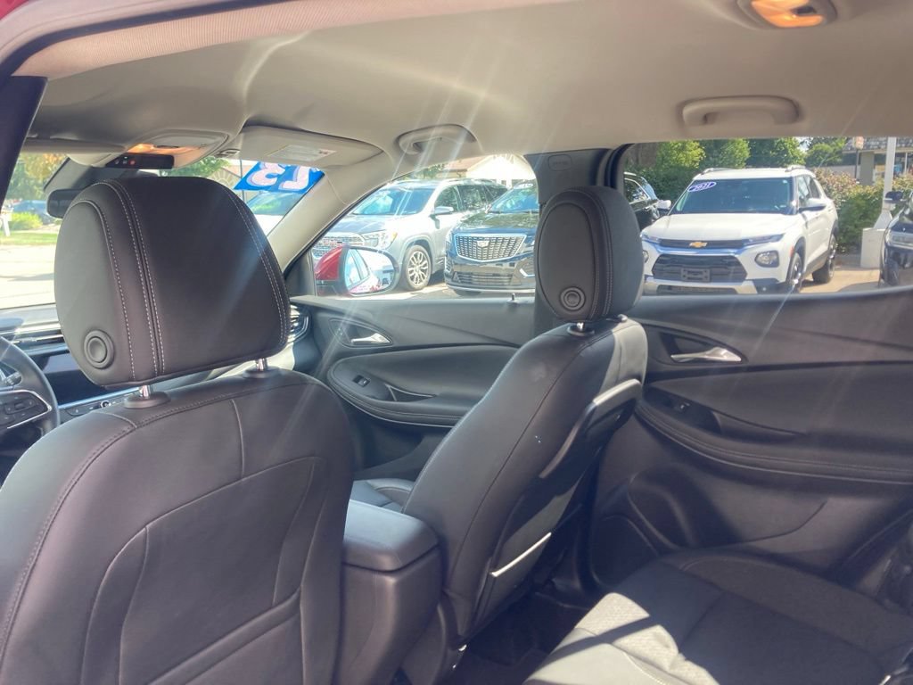 Certified 2023 Buick Encore GX Select w/ Sport Touring Package FWD image 14