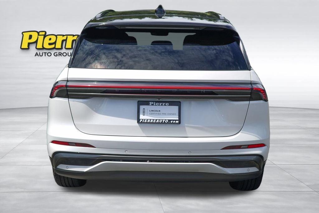 Used 2025 Lincoln Nautilus Reserve AWD/4WD image 6
