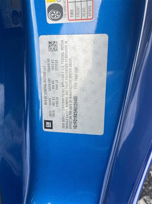 Used 2017 Chevrolet Camaro LT w/ RS Package image 9