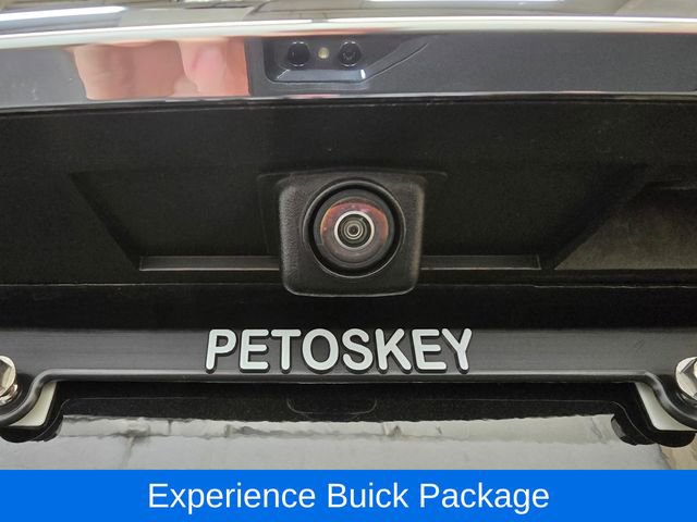 Used 2023 Buick Enclave Essence w/ Experience Buick Package AWD/4WD image 10