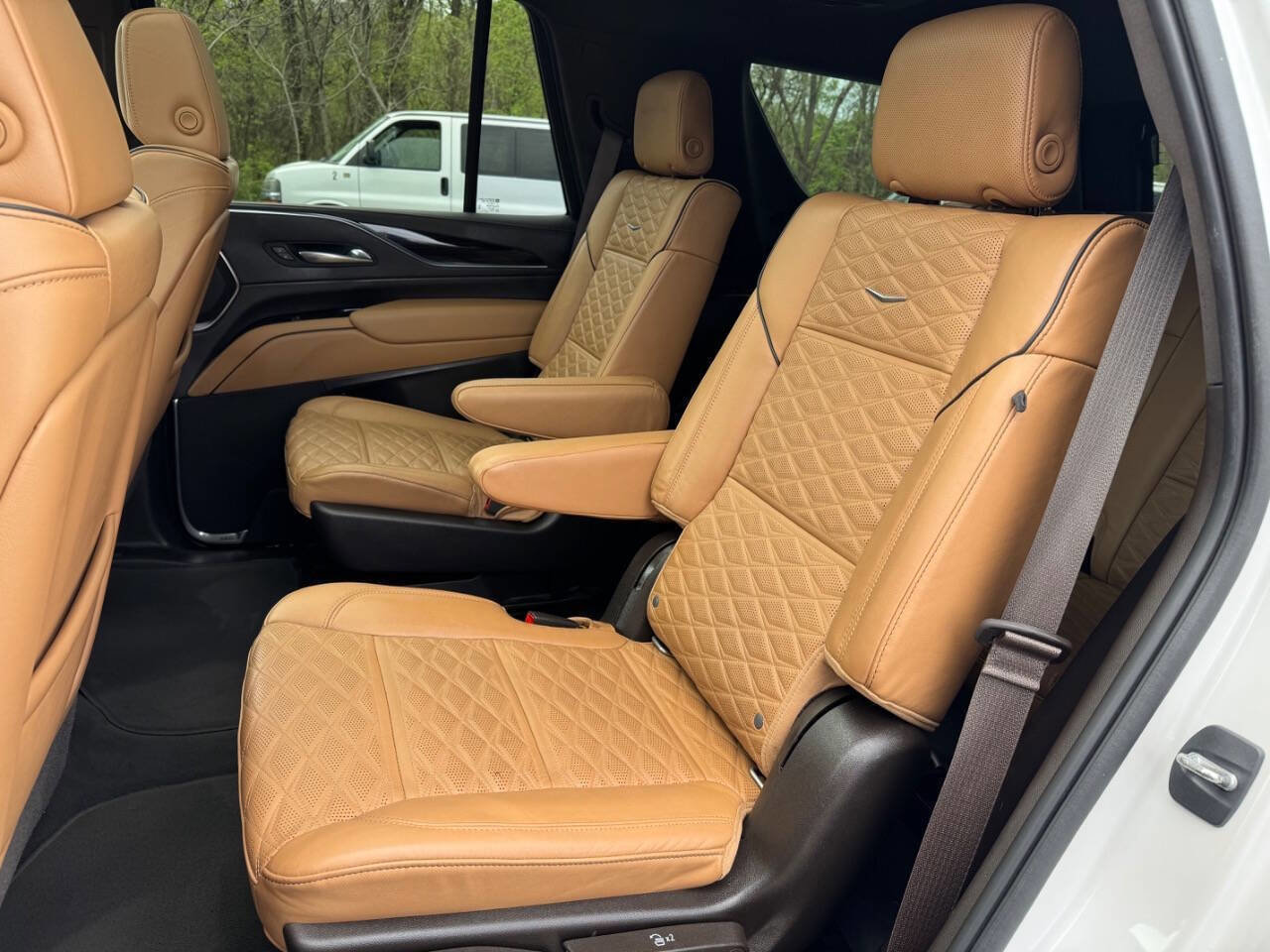 Used 2021 Cadillac Escalade Sport RWD image 5