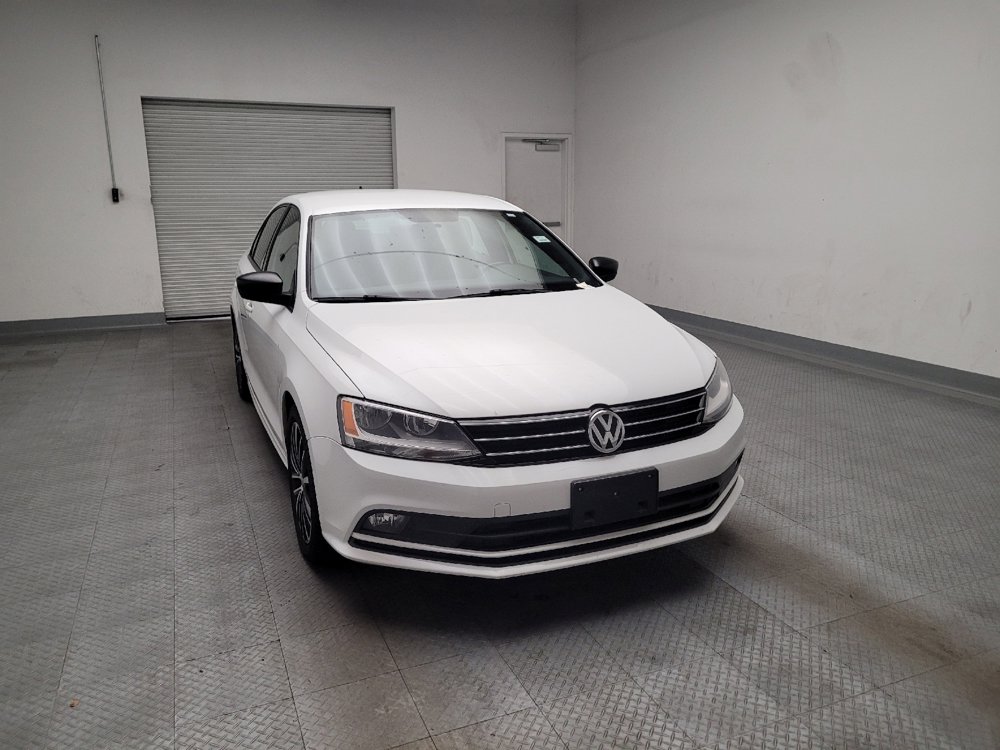Used 2016 Volkswagen Jetta Sport FWD image 14