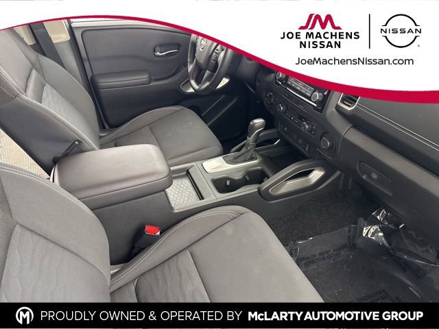 Certified 2024 Nissan Frontier SV image 21