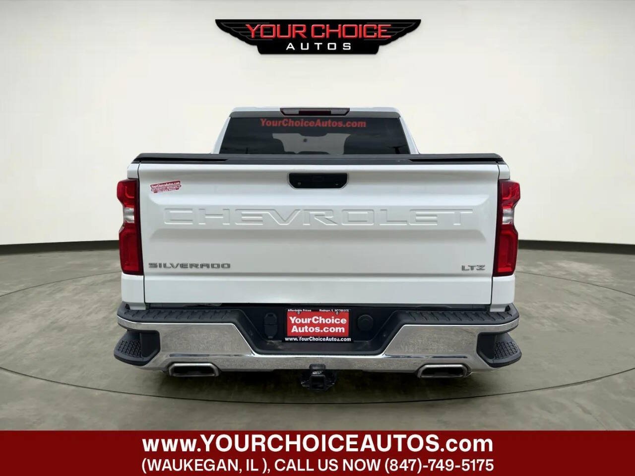 Used 2020 Chevrolet Silverado 1500 LTZ w/ Z71 Off-Road Package AWD/4WD image 4