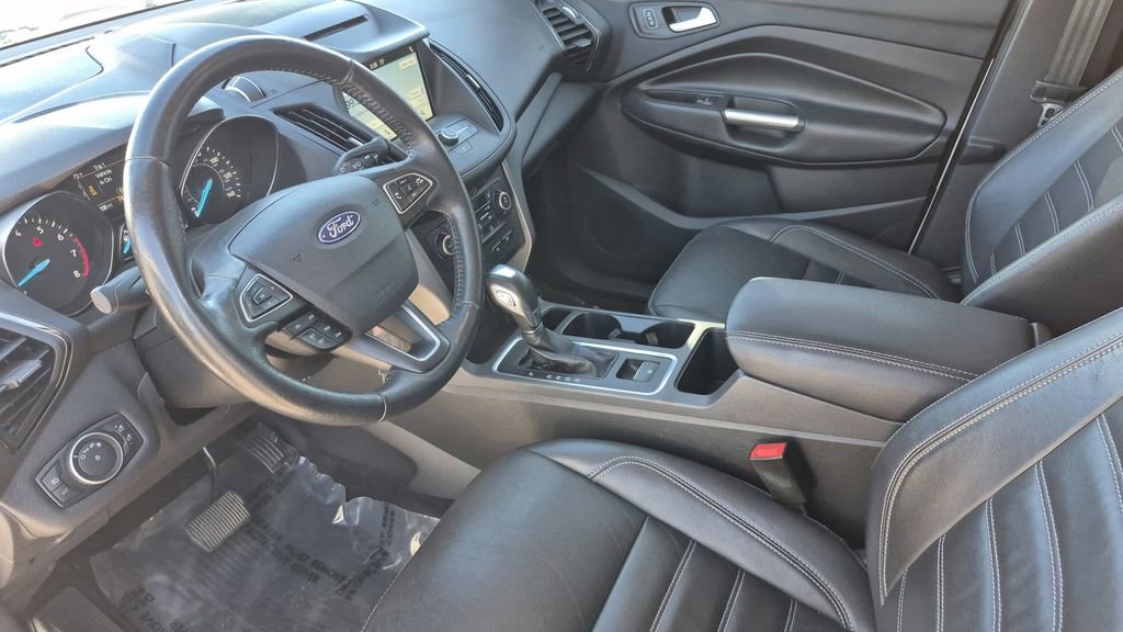 Used 2018 Ford Escape SEL image 11