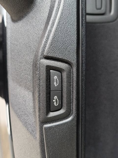 New 2026 BMW X7 M60i image 43