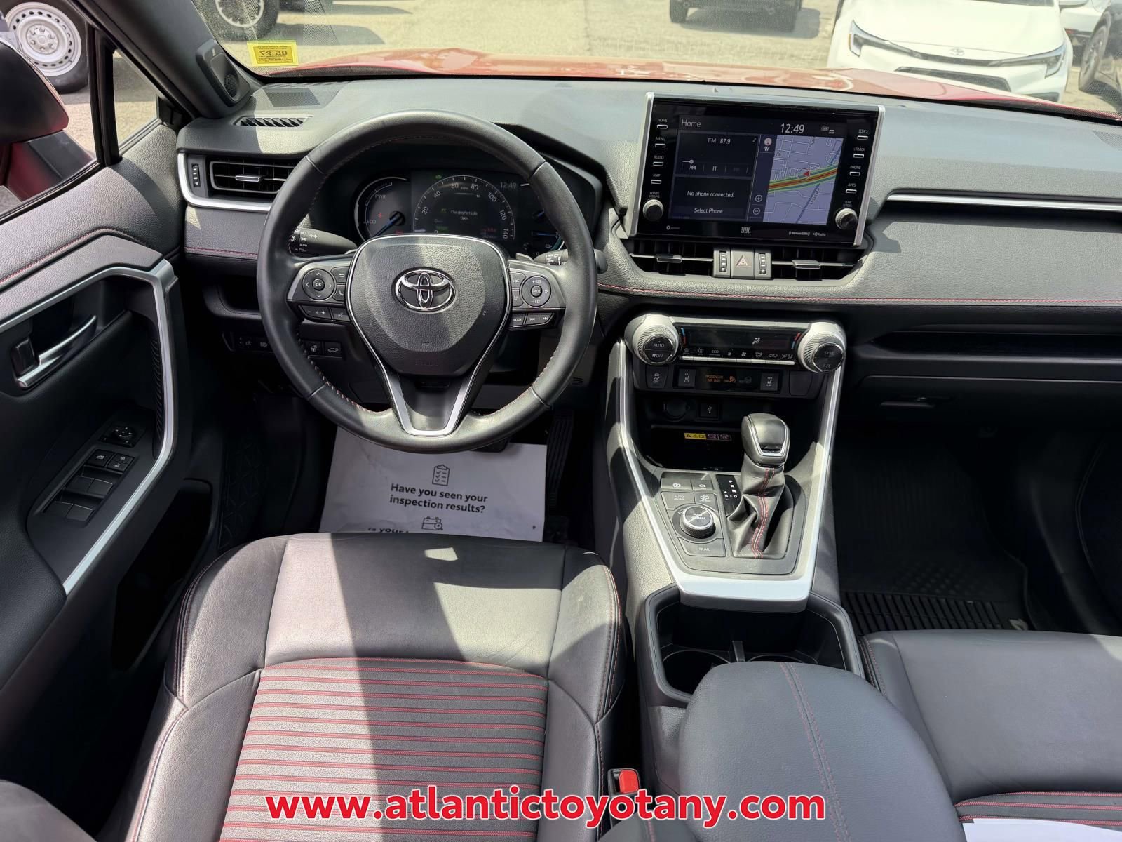Used 2022 Toyota RAV4 XSE w/ Weather Package AWD/4WD image 18