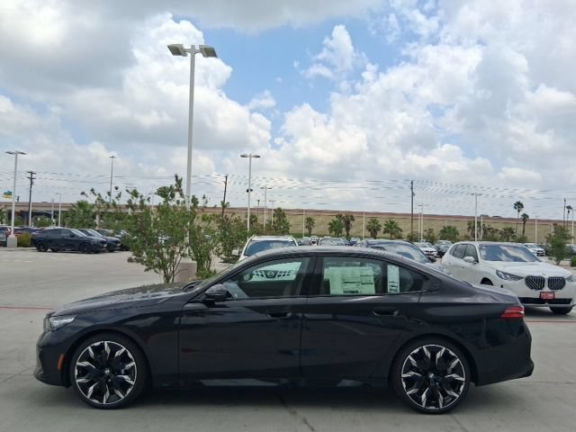 New 2026 BMW 530i w/ M Sport Package RWD image 3