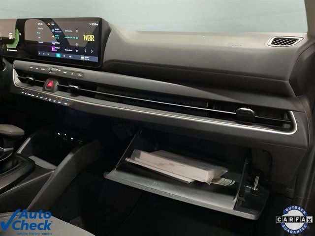 Used 2025 Kia K4 LX image 76