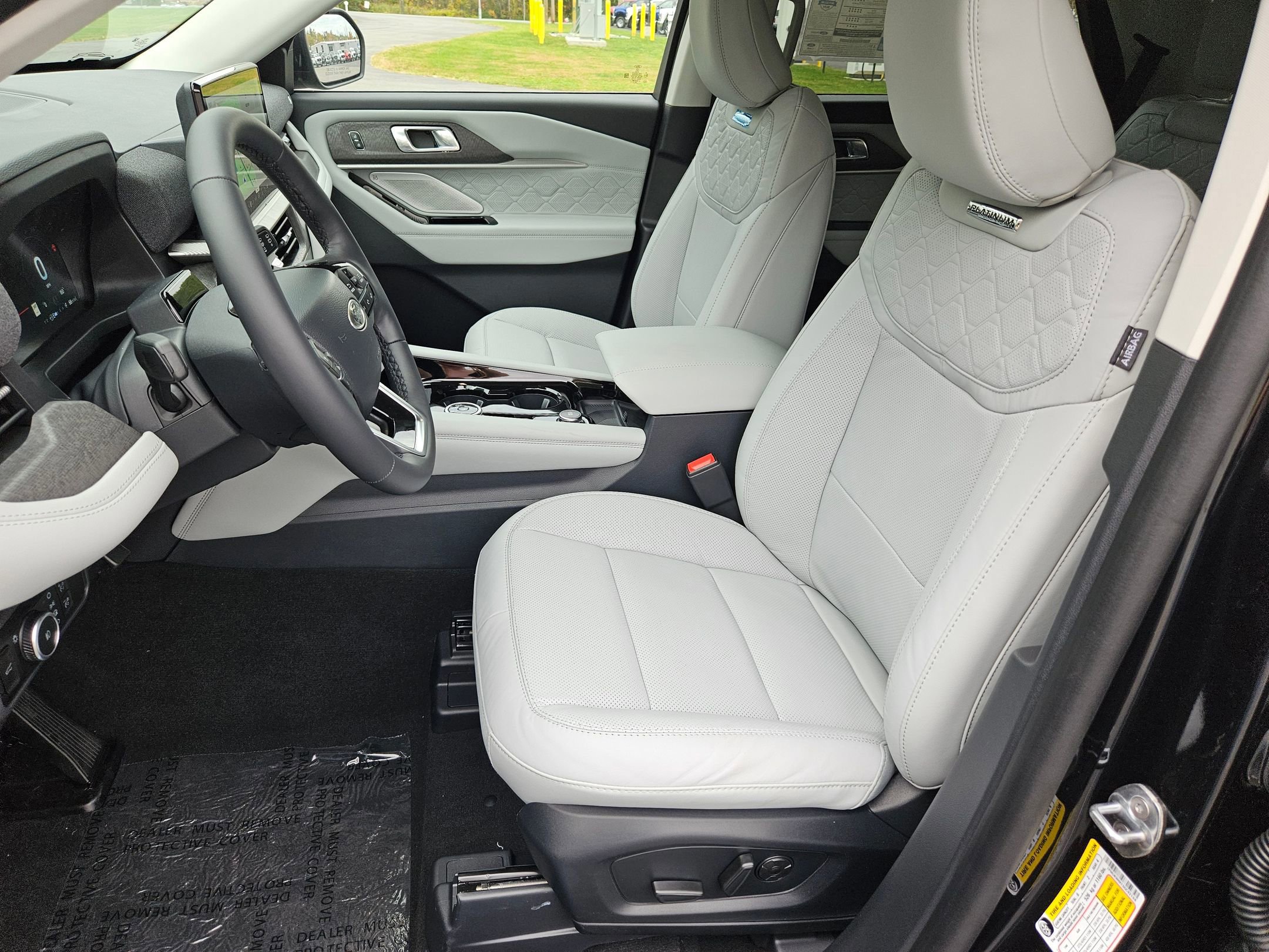New 2025 Ford Explorer Platinum w/ LUX Leather Package image 11