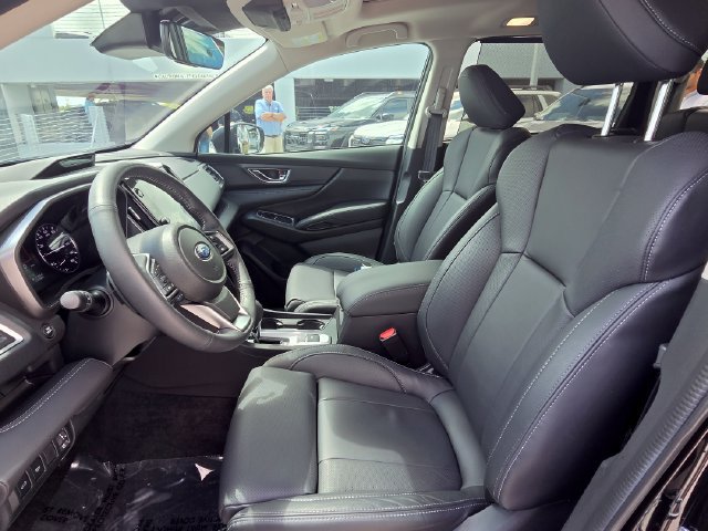 Used 2025 Subaru Ascent Limited AWD/4WD image 23