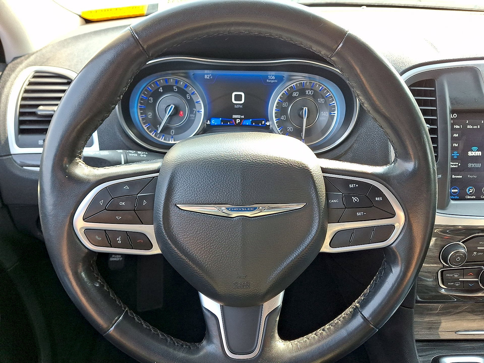 Used 2021 Chrysler 300 Touring L AWD/4WD image 16