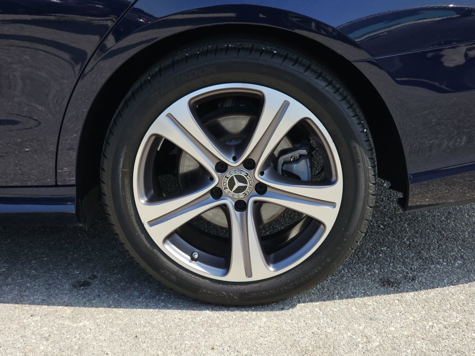 Used 2020 Mercedes-Benz E 350 Sedan image 35