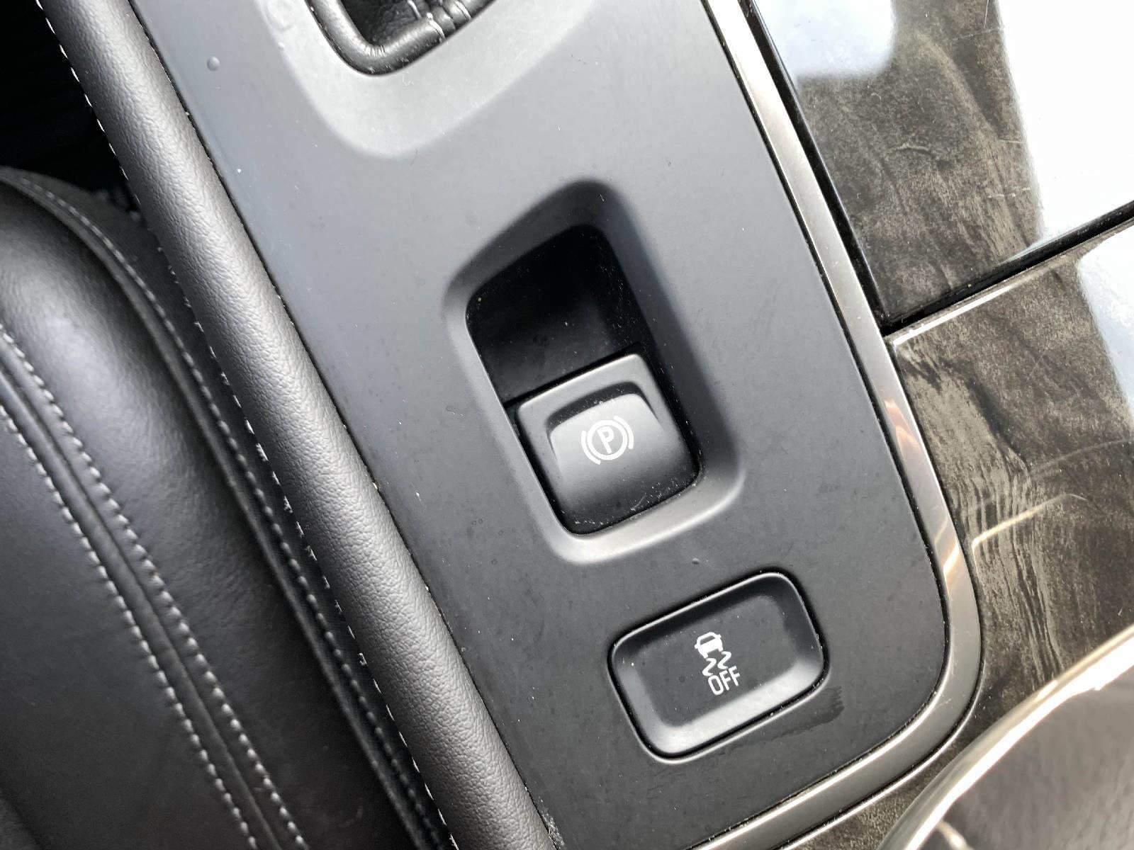 Used 2014 Buick LaCrosse Leather image 28