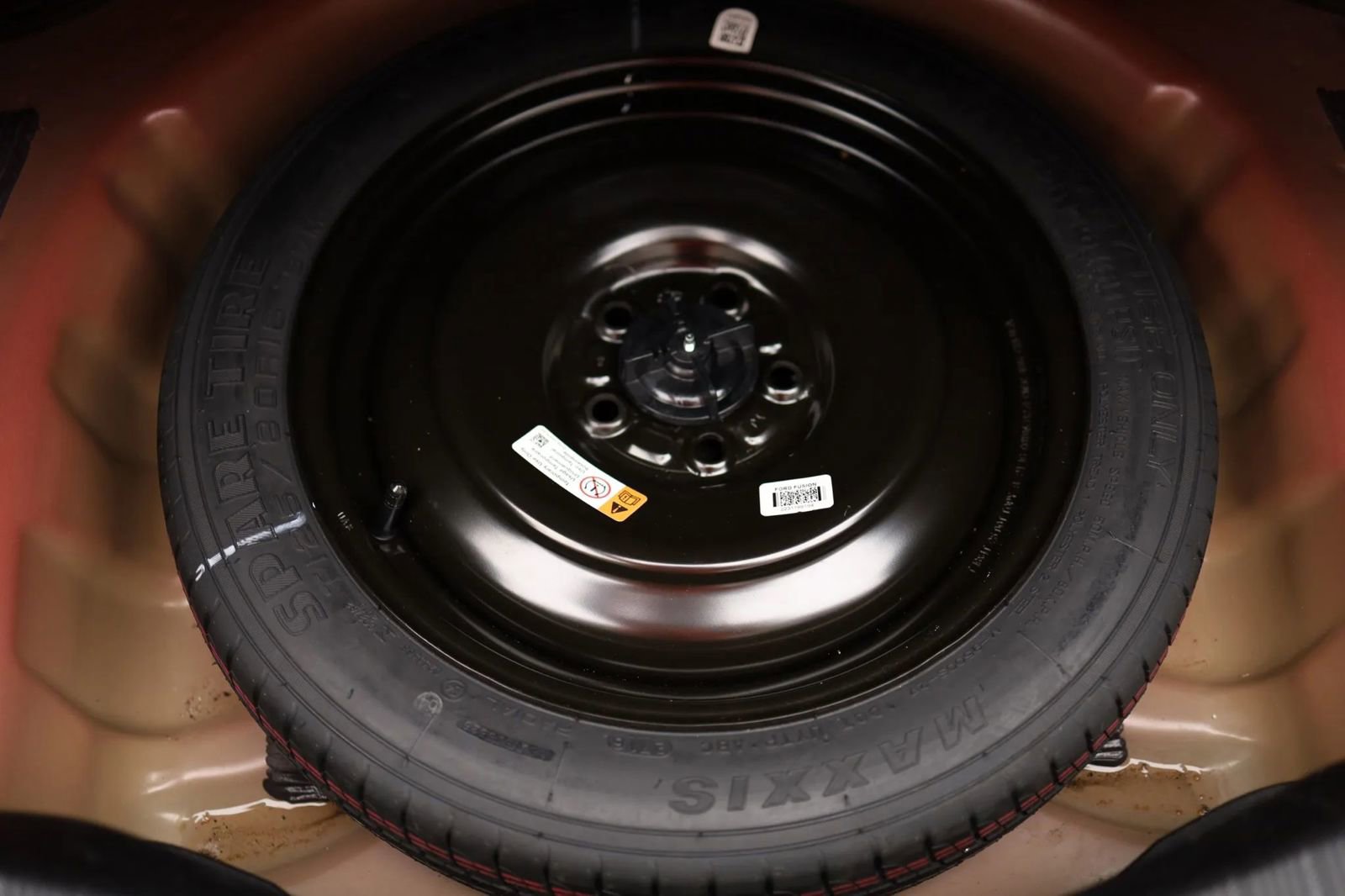 Used 2017 Ford Fusion Platinum image 39