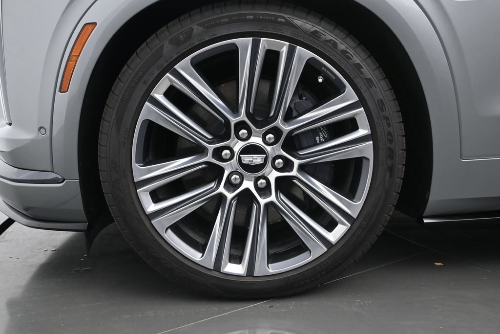 Used 2026 Cadillac Vistiq Platinum AWD/4WD image 36